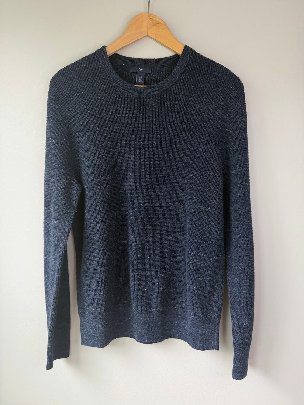 GAP Mens Size S Textured Waffle Knit Crewneck Sweater Cotton